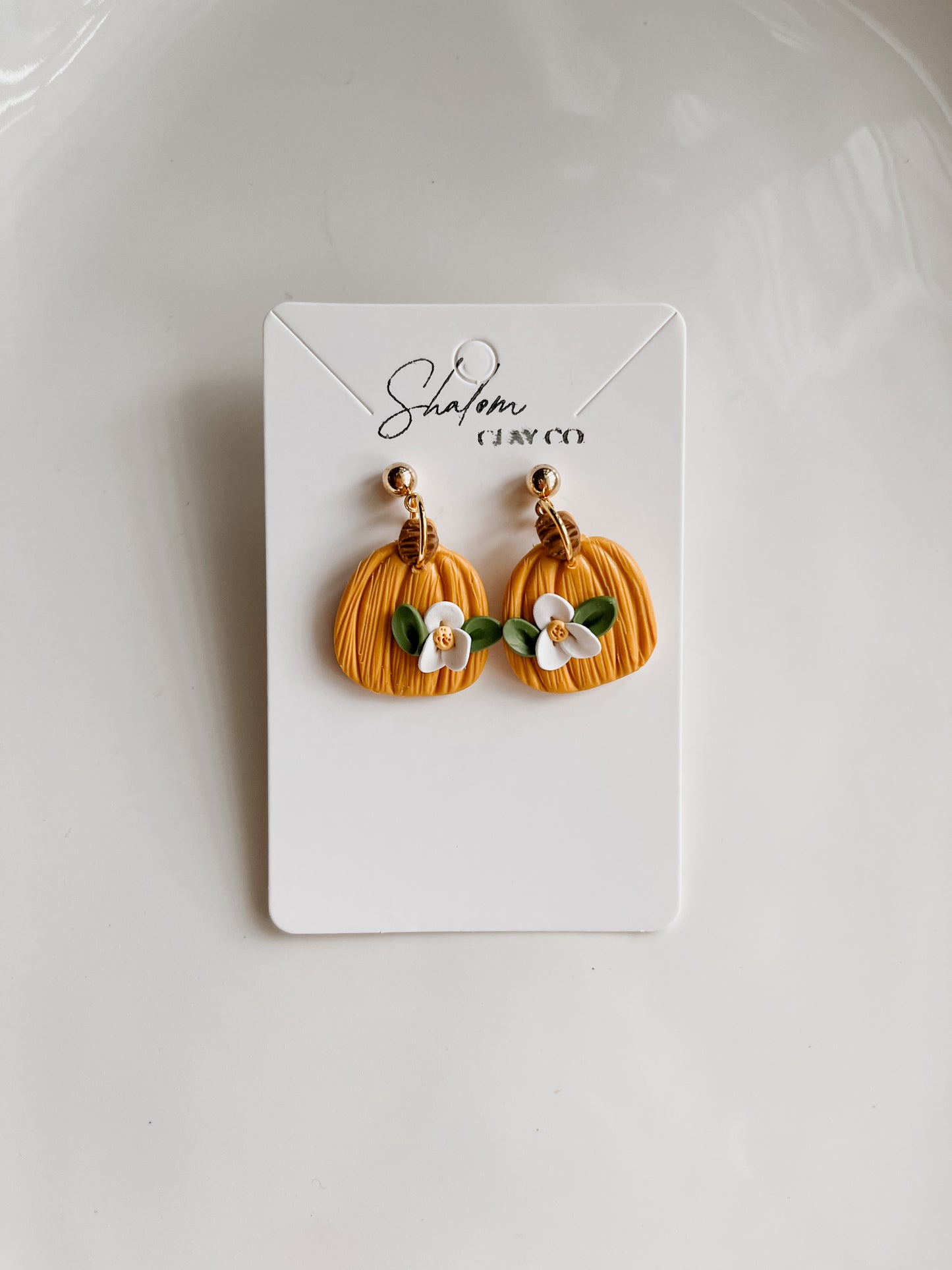 Magnolia Pumpkin Earrings