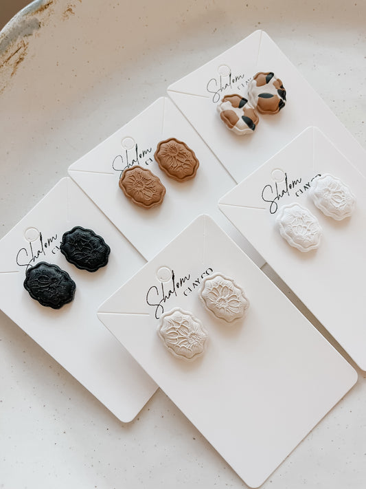 Meredith Studs